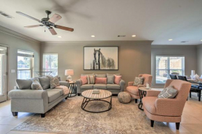 Contemporary Resort Condo with Patio on Lake Hamilton